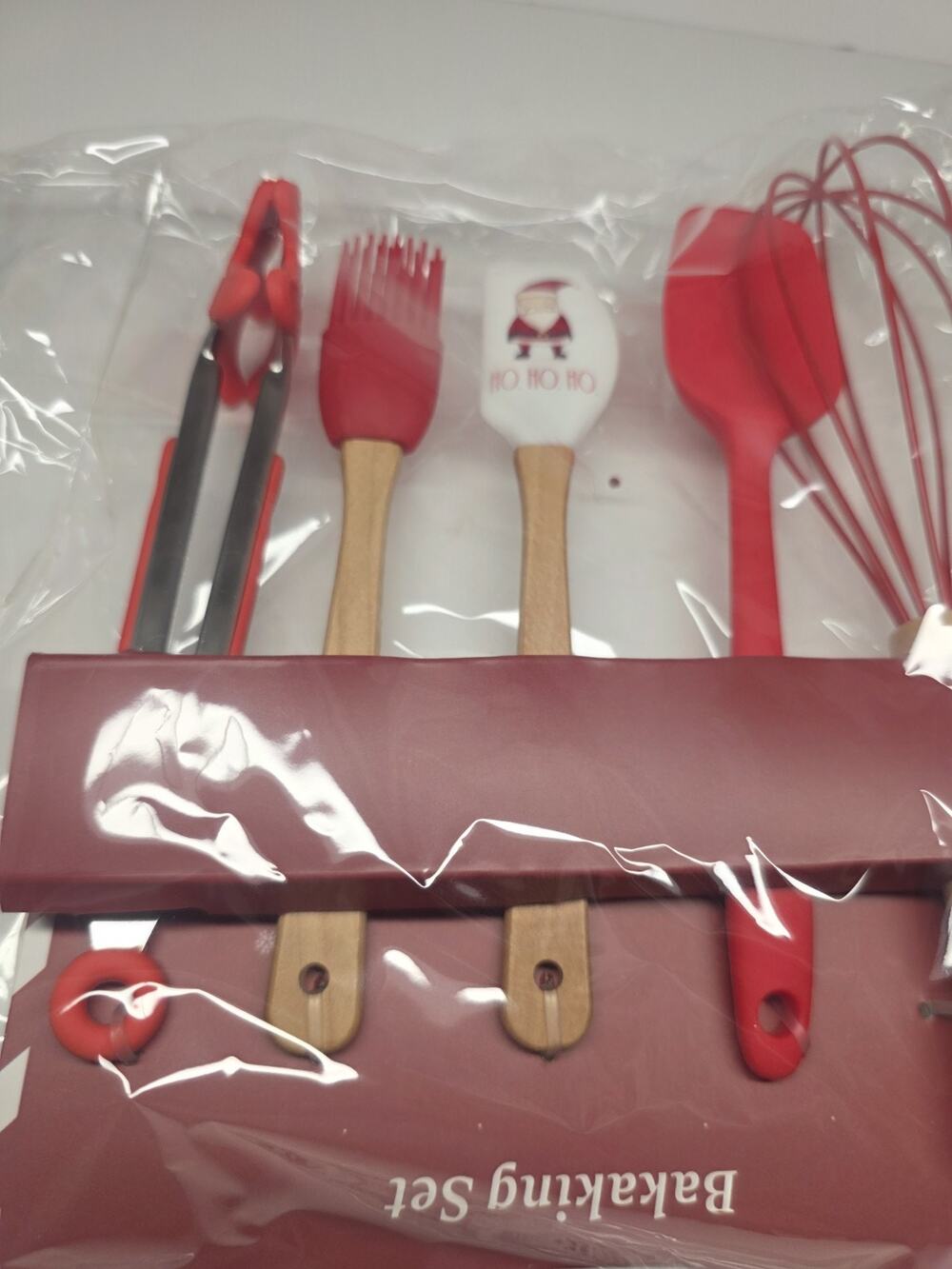 Christmas Holiday 5 Pcs Baking Set Whisk, Spatula Tongs Brush Silicone